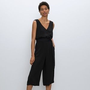 Aritzia Babaton Maximillian Jumpsuit Blk Sz M